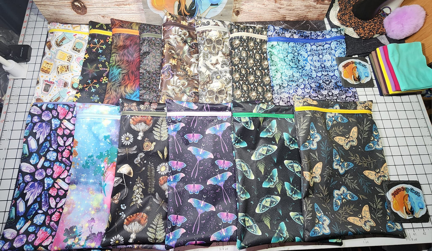 10" x 14" Small Scale Skulls & Moth Wet bag | Optional Add on Handle