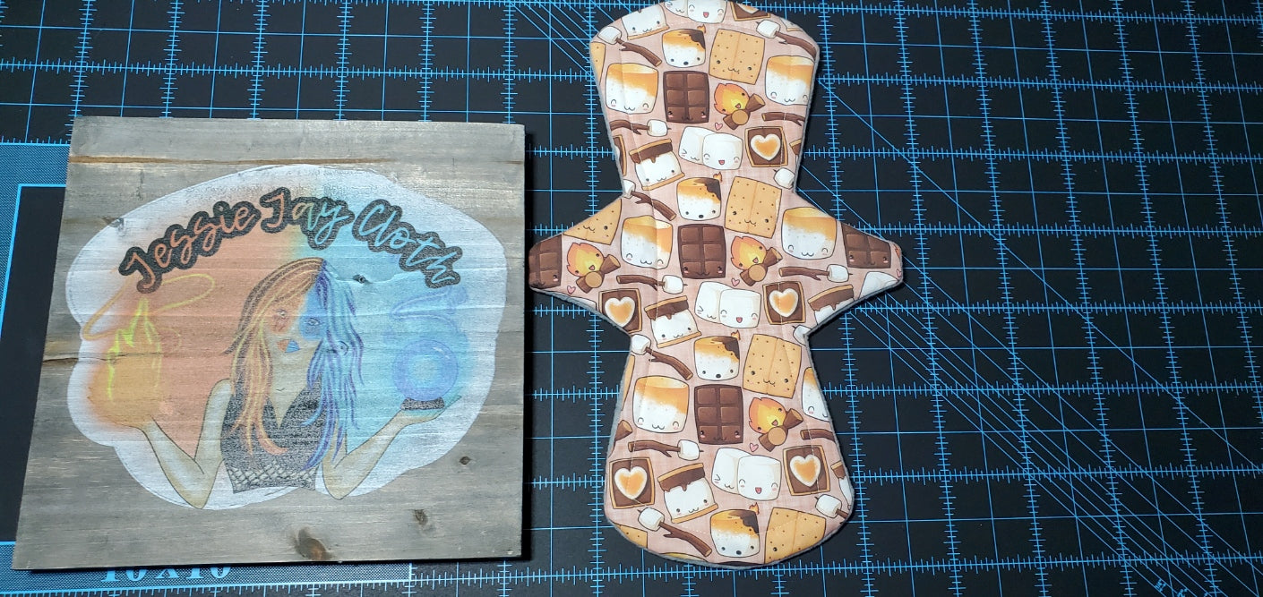 Goddess Custom Cloth Pad | 6/8/10/12/14/16/18/20 | 4" Snapped width | Wider Option