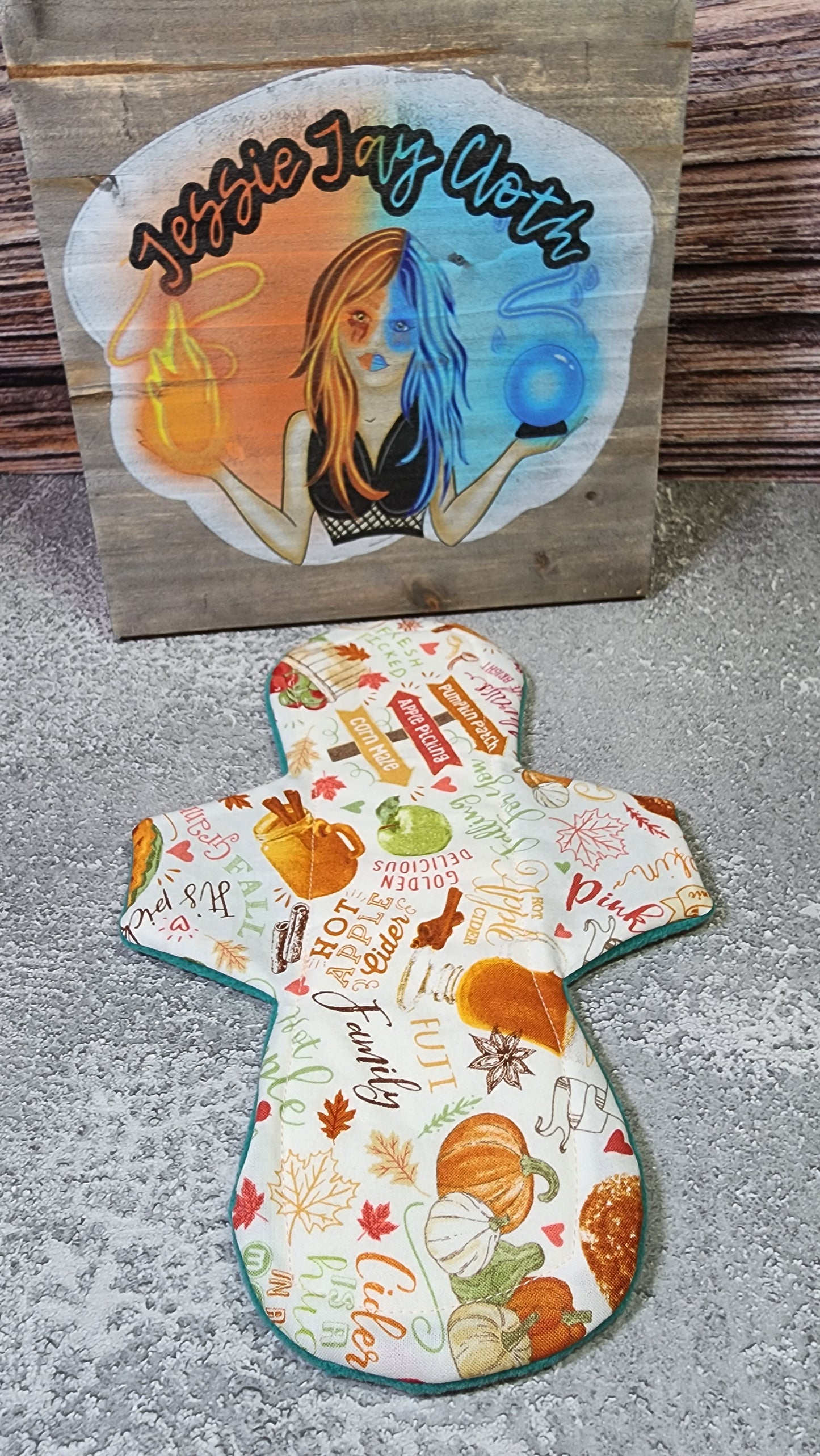 12", 14", or 16" Mega Cloth Pads | Heavy & Super Absorbency | Choose your length | 3.25" Wide Snapped Width |