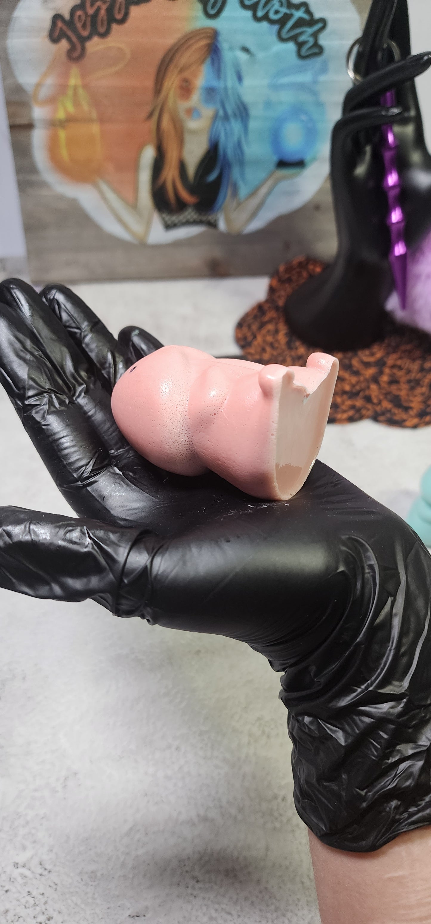 Small Cute Peen Shaped Soap with face | Bachelorette Party, Gag Gift, NSFW, Baby Shower | Adult Novelty