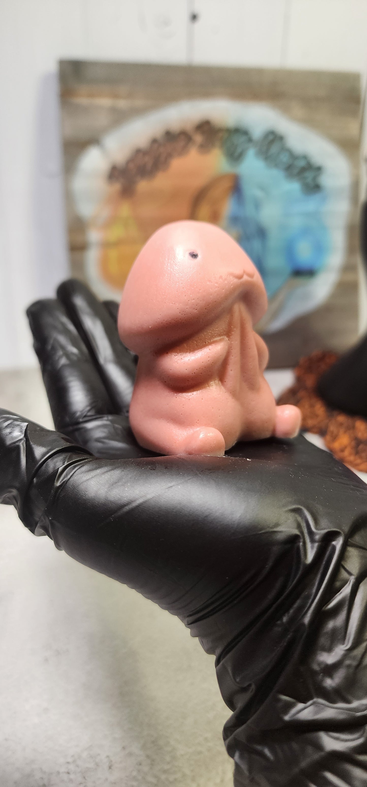 Small Cute Peen Shaped Soap with face | Bachelorette Party, Gag Gift, NSFW, Baby Shower | Adult Novelty