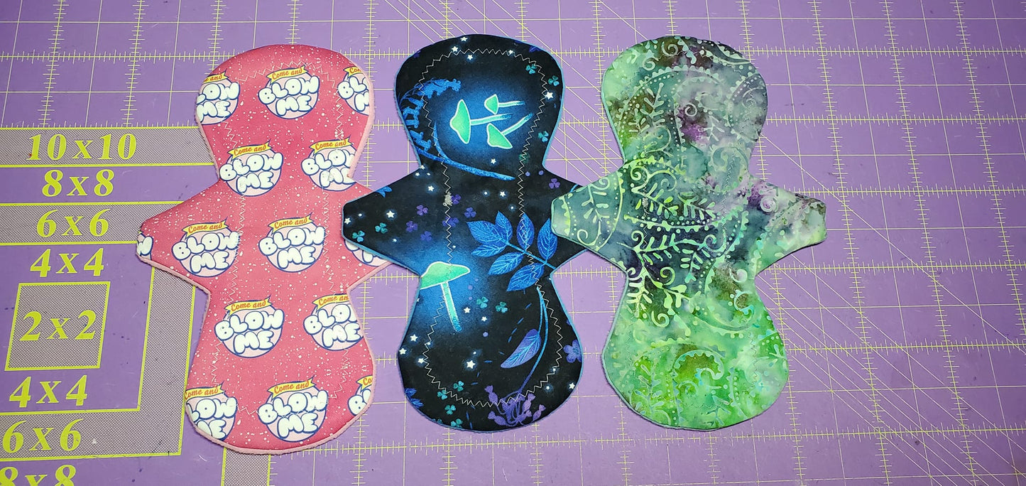 Embrace Custom Cloth Pad | WIDE FLARES | 10/12/14/16/18 | 3" Snapped Width