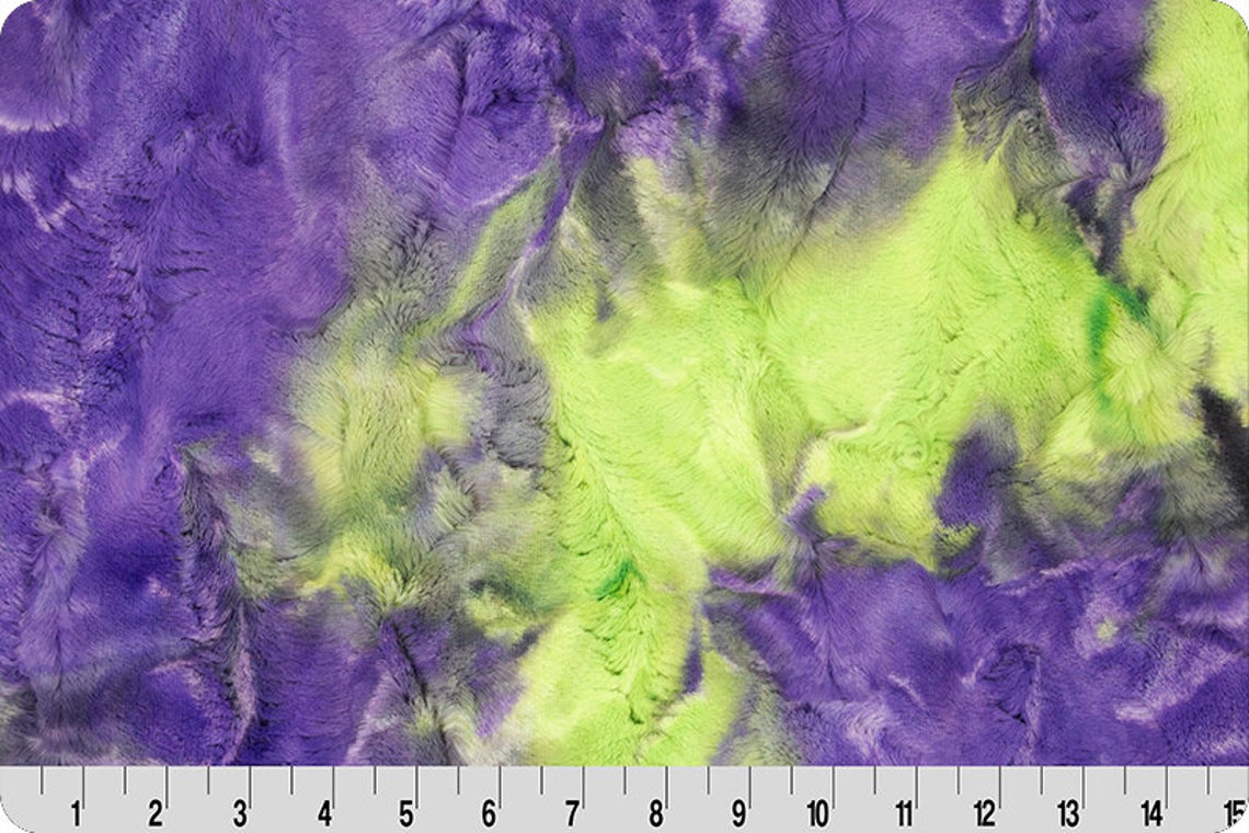 Exposed core or Regular | Custom Ultra Soft Minky | Classic Curvy Cloth Pad | 2.75" to 3"