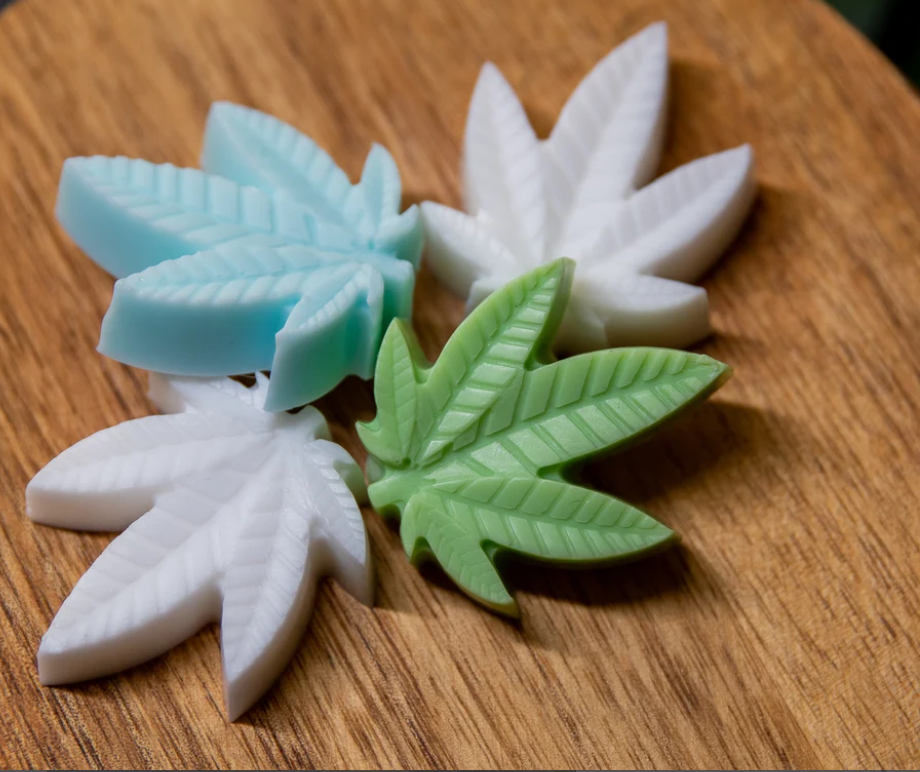Small Leaf Shaped Hand Soap | 1.6"L x 1.4"W x .04 depth | The perfect Novelty gift for a co-worker, friend, family, or just for yourself!