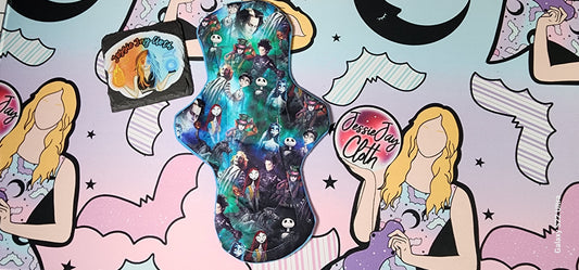 12" Heavy, Tim Burton | Classic Curvy Cloth Pad | 2.75" or 3" Snapped