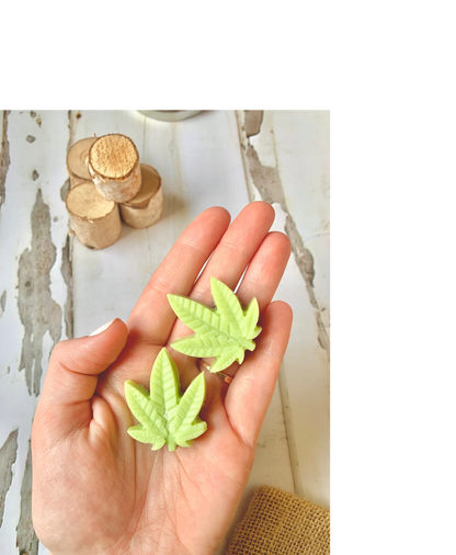 JELLY Small Leaf Shaped Hand Soap | 1.6"L x 1.4"W x .04 depth |