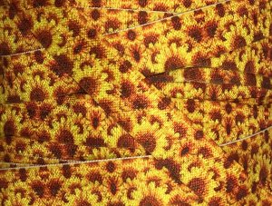 Cloth Pad Dry Straps - Elastic - Air Drying helps extend the life of your pad - Space Saver